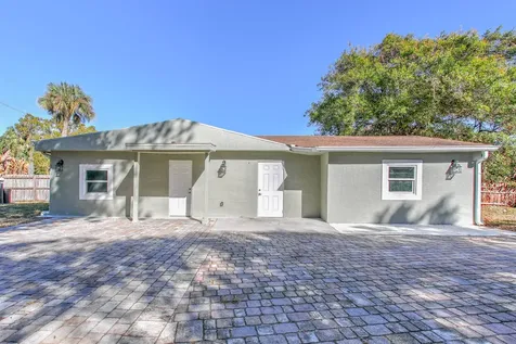 404 N 38 Street Fort Pierce FL 34947