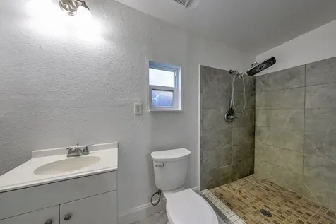 404 N 38 Street Fort Pierce FL 34947