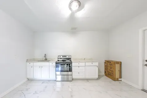 404 N 38 Street Fort Pierce FL 34947