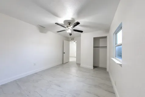 404 N 38 Street Fort Pierce FL 34947