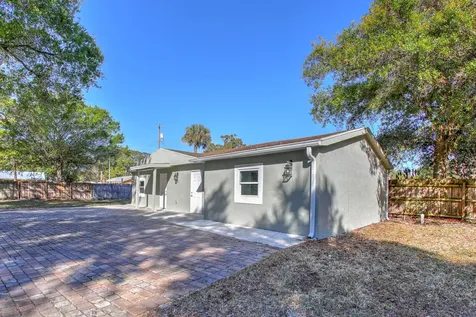 404 N 38 Street Fort Pierce FL 34947