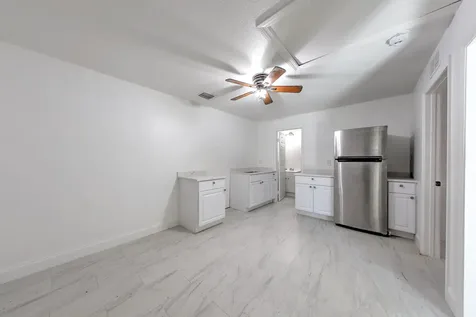 404 N 38 Street Fort Pierce FL 34947