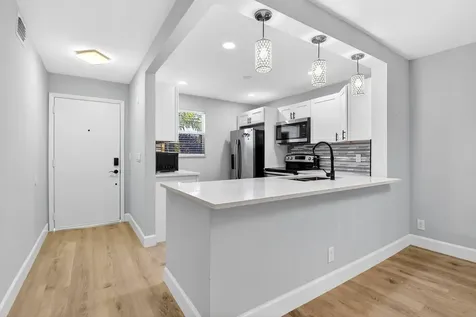 2515 Ne 2nd Court Boynton Beach FL 33435