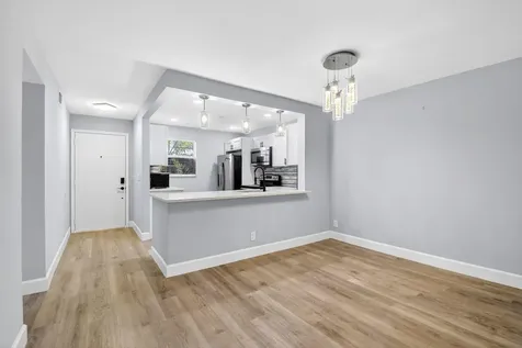 2515 Ne 2nd Court Boynton Beach FL 33435