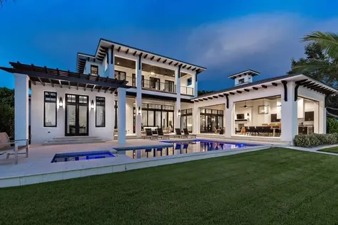 150 SE Fiore Bello Port Saint Lucie FL 34952