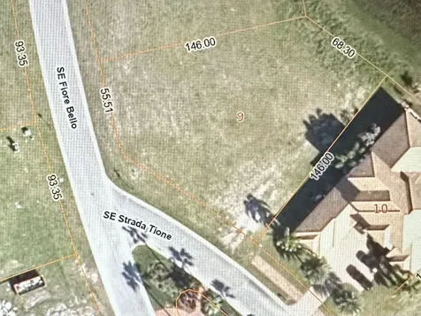 150 SE Fiore Bello Port Saint Lucie FL 34952