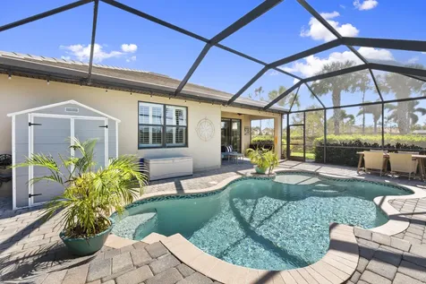 255 Se Courances Drive Port Saint Lucie FL 34984