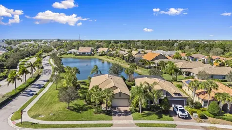 255 Se Courances Drive Port Saint Lucie FL 34984
