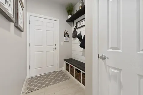 255 Se Courances Drive Port Saint Lucie FL 34984