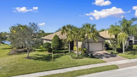 255 Se Courances Drive Port Saint Lucie FL 34984