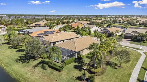 255 Se Courances Drive Port Saint Lucie FL 34984
