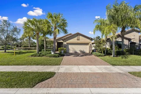 255 Se Courances Drive Port Saint Lucie FL 34984