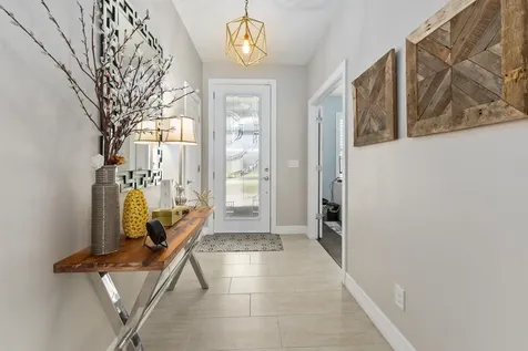 255 Se Courances Drive Port Saint Lucie FL 34984