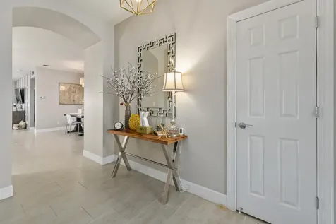 255 Se Courances Drive Port Saint Lucie FL 34984