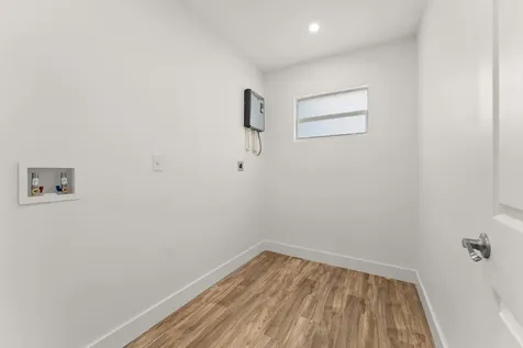 1311 Avenue H Riviera Beach FL 33404