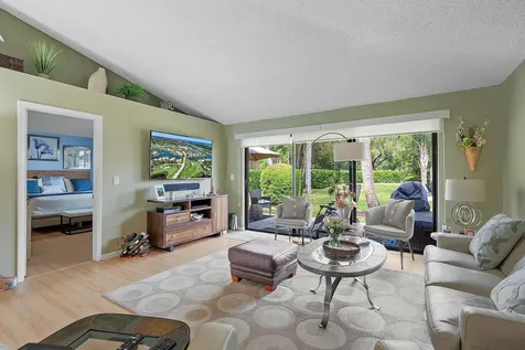 835 Club Drive Palm Beach Gardens FL 33418