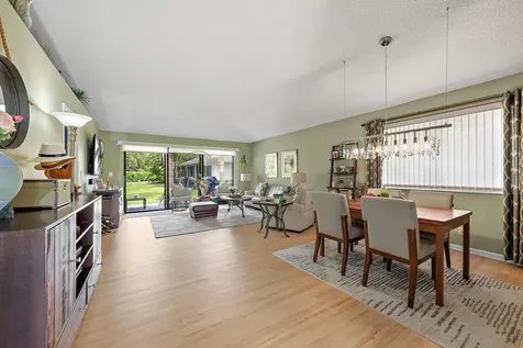 835 Club Drive Palm Beach Gardens FL 33418