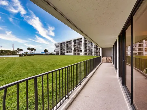 1300 S Highway A1a Jupiter FL 33477