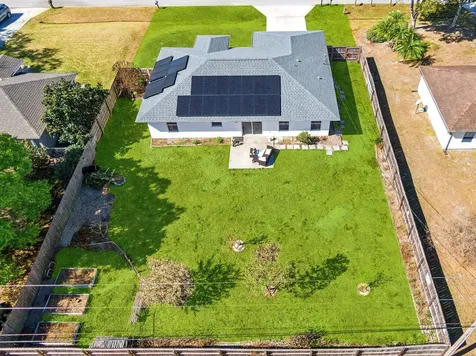 1913 Sw Ember Street Port Saint Lucie FL 34953