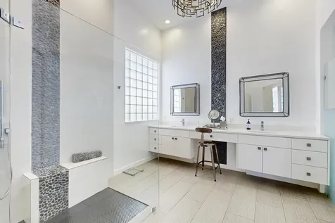 142 Porto Vecchio Way Palm Beach Gardens FL 33418