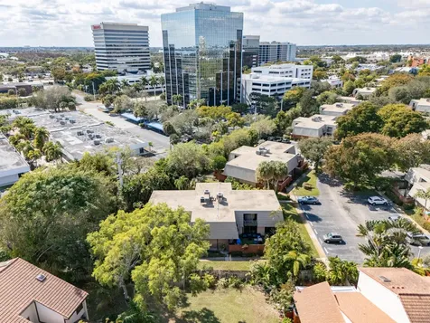 1700 Embassy Drive West Palm Beach FL 33401
