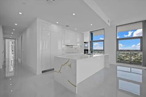 220 Lake Shore Drive Lake Park FL 33403