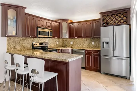 2889 Sw 11th Place Deerfield Beach FL 33442