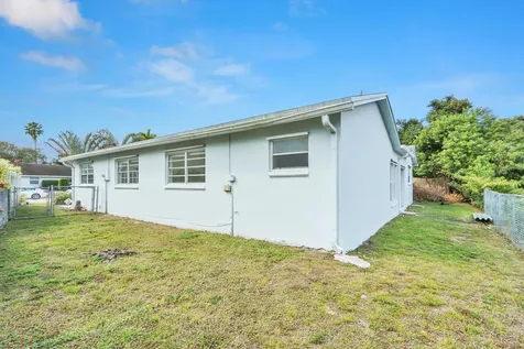 22600 Sw 65th Way Boca Raton FL 33428
