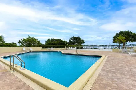 5600 N Flagler Drive West Palm Beach FL 33407