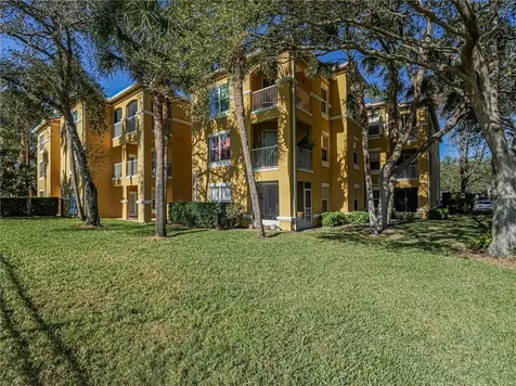 5045 Fairways Circle Vero Beach FL 32967