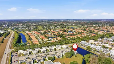 669 Saxony Delray Beach FL 33446