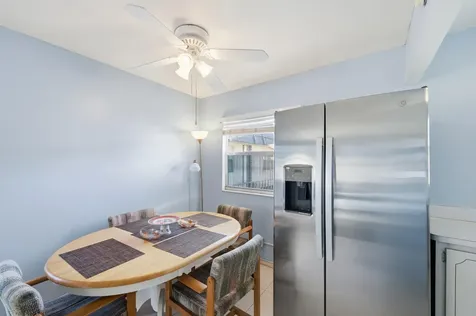 669 Saxony Delray Beach FL 33446