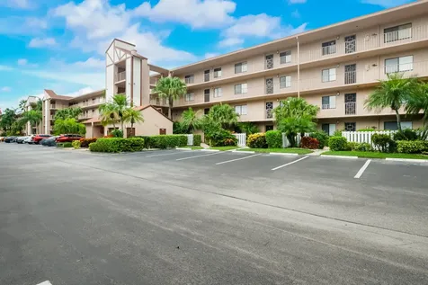 7321 Amberly Lane Delray Beach FL 33446
