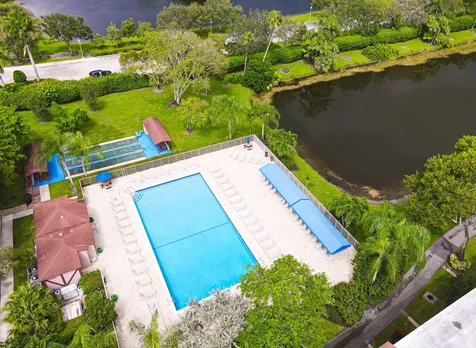7321 Amberly Lane Delray Beach FL 33446