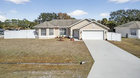 1681 Sw Janette Avenue Port Saint Lucie FL 34953