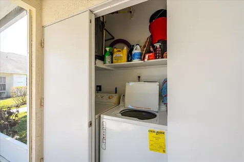 1827 Aynsley Way Vero Beach FL 32966