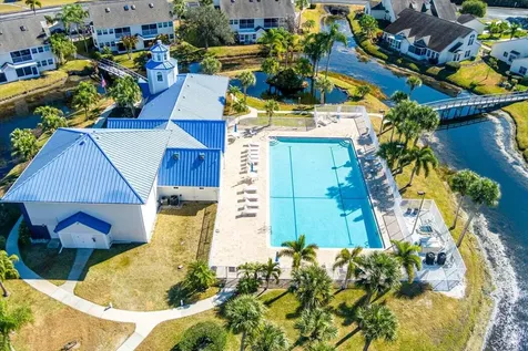 1827 Aynsley Way Vero Beach FL 32966