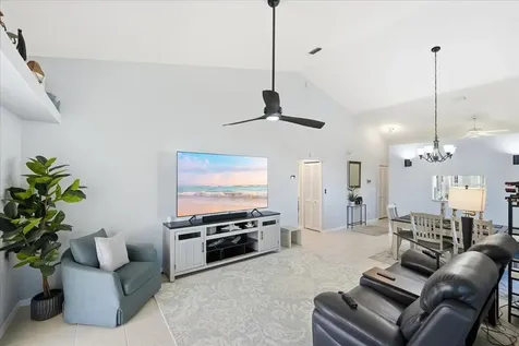 1827 Aynsley Way Vero Beach FL 32966