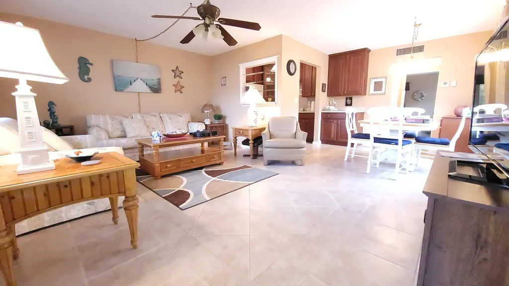 81 Coventry D West Palm Beach FL 33417
