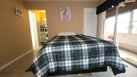 81 Coventry D West Palm Beach FL 33417