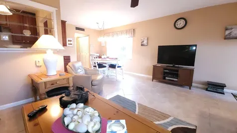 81 Coventry D West Palm Beach FL 33417