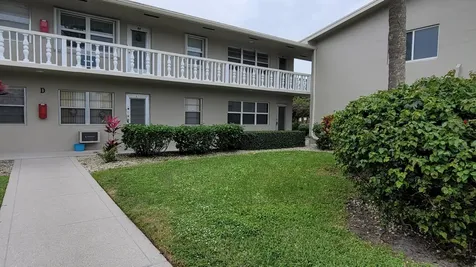 81 Coventry D West Palm Beach FL 33417