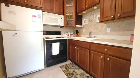 81 Coventry D West Palm Beach FL 33417