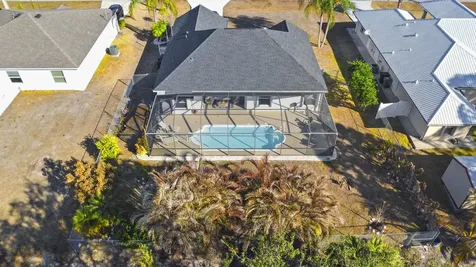 2012 Sw Janette Avenue Port Saint Lucie FL 34953