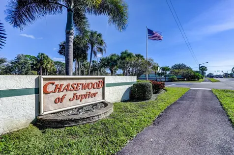 6572 Chasewood Drive Jupiter FL 33458