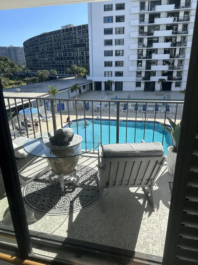 1208 Marine Way North Palm Beach FL 33408