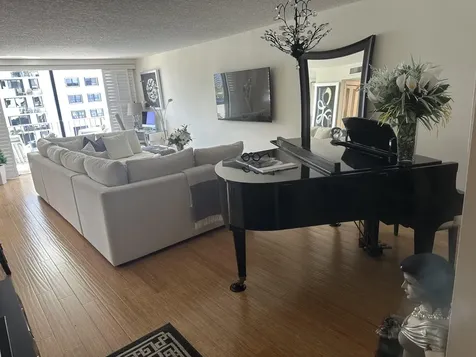 1208 Marine Way North Palm Beach FL 33408