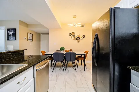 450 Palm Circle Pembroke Pines FL 33025