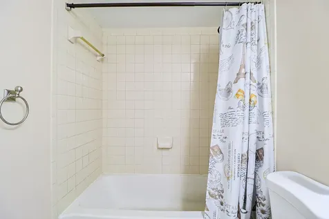 450 Palm Circle Pembroke Pines FL 33025