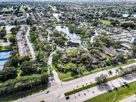 450 Palm Circle Pembroke Pines FL 33025
